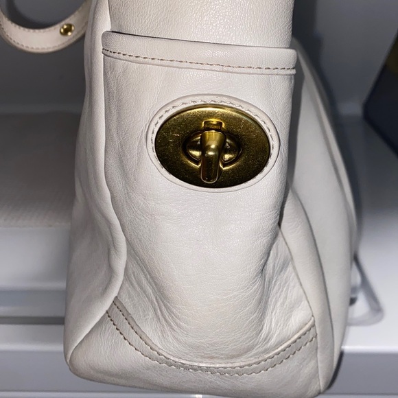 Coach White leather vintage satchel purse - Picture 4 of 14